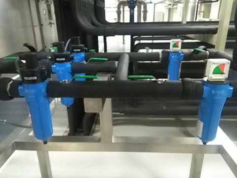 A39FTH和A55FTH兩種WALKER壓縮空氣加熱器使用現(xiàn)場的管道保溫